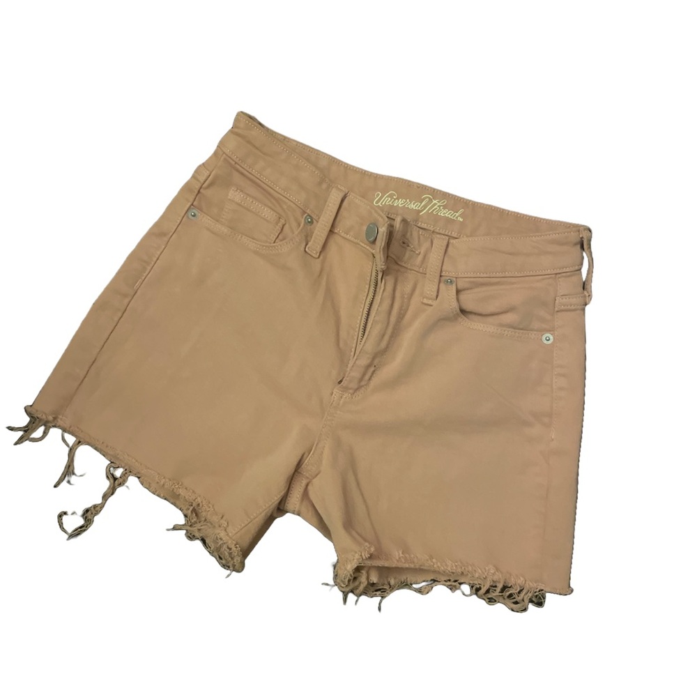 Universal Thread Women’s 2 Peach/Tan Shorts